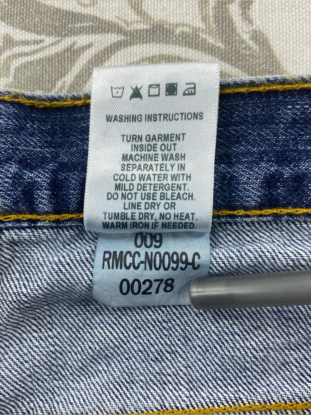 Cinch Authentic Jeans Mens 38x30
Blue Denim Cotton Regular Fit
Straight Leg - Picture 9 of 10